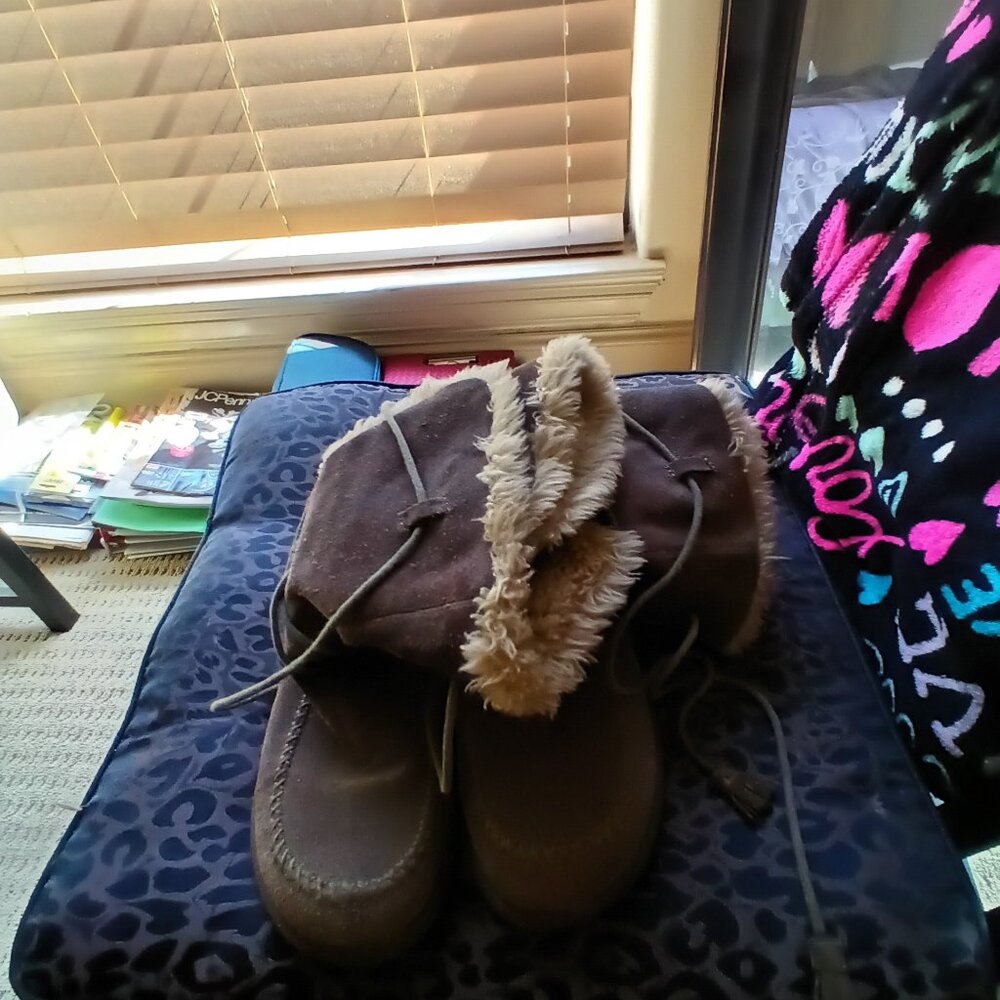 Two unlisted brand pair flat sandals One pair earth spirit pair snow boots